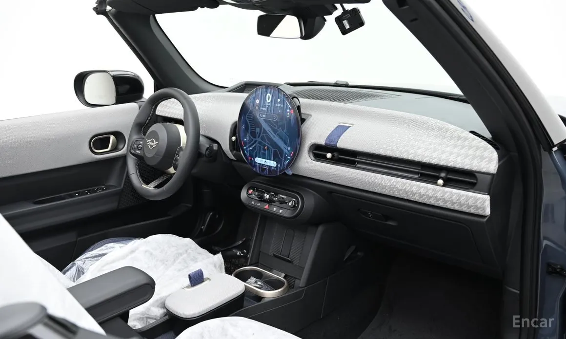 Фото 7 - Mini Cooper Convertible