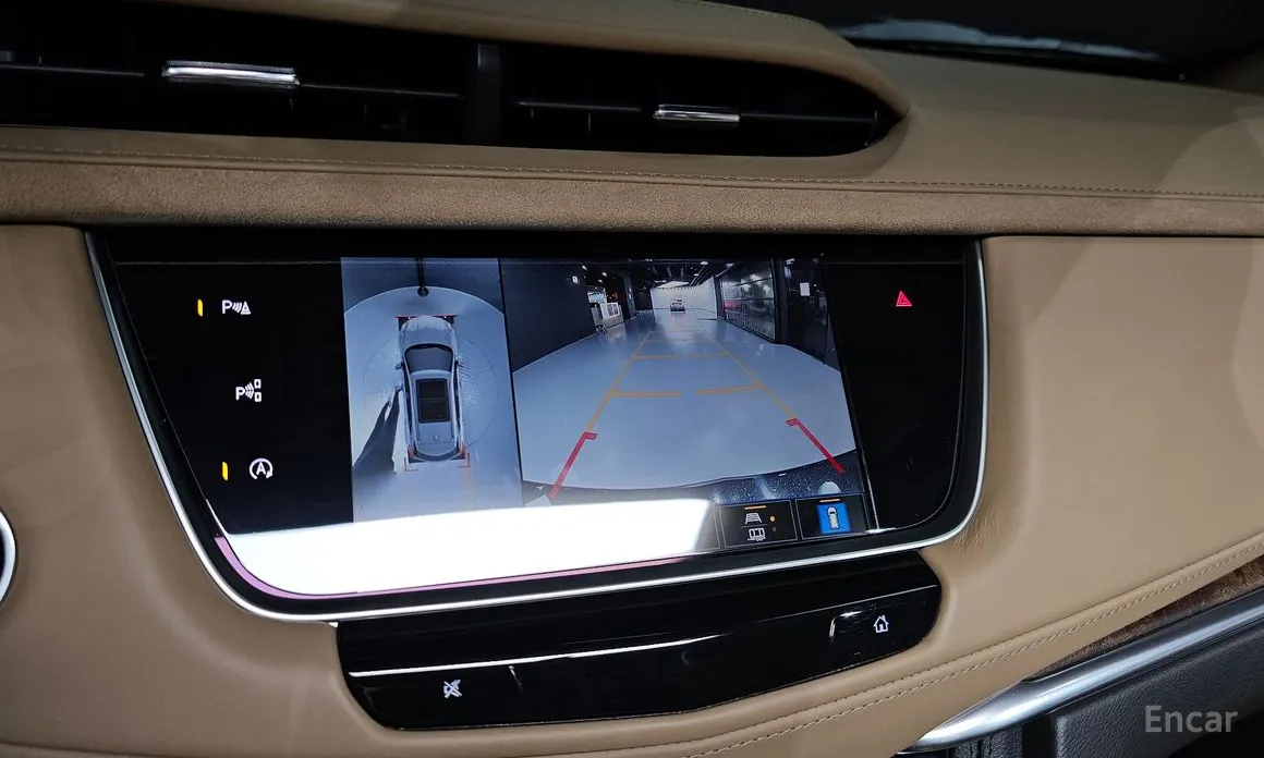 Фото 19 - Cadillac XT5