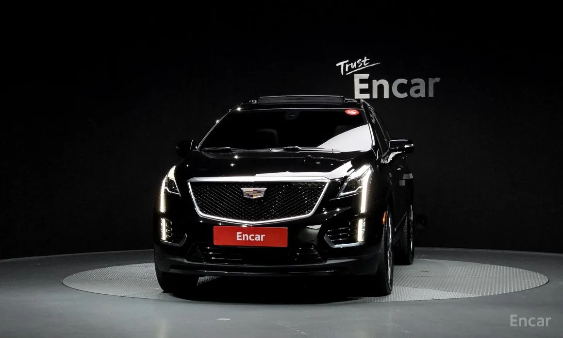 Фото 3 - Cadillac XT5