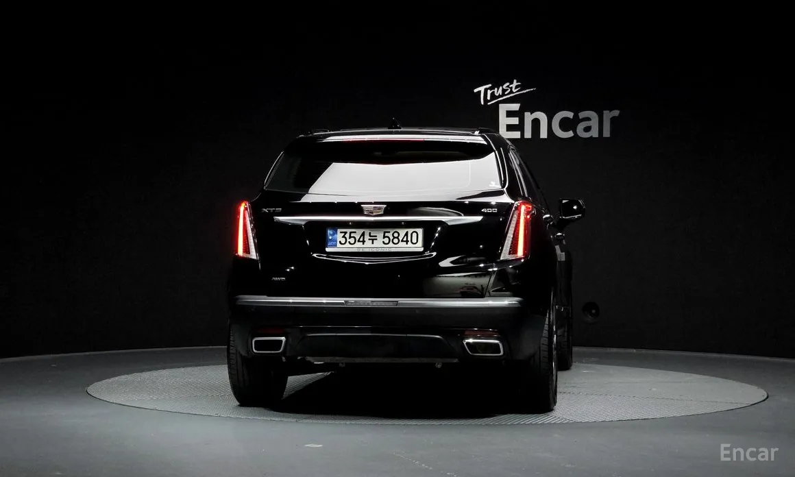 Фото 4 - Cadillac XT5