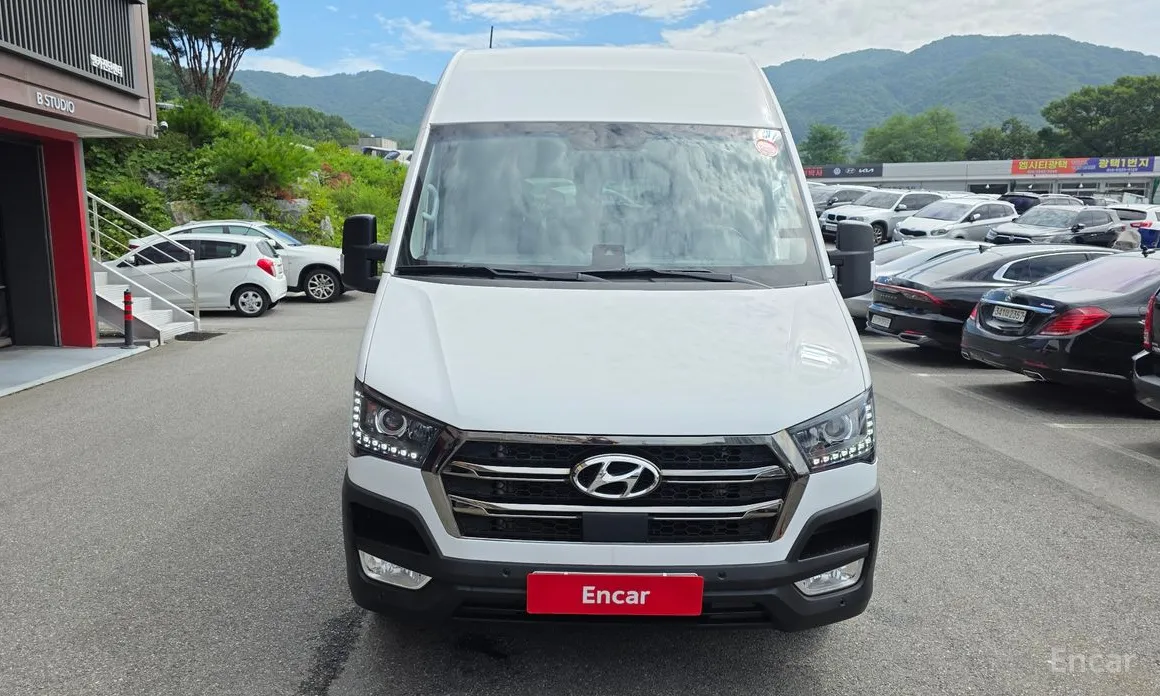 Фото 3 - Hyundai Solati