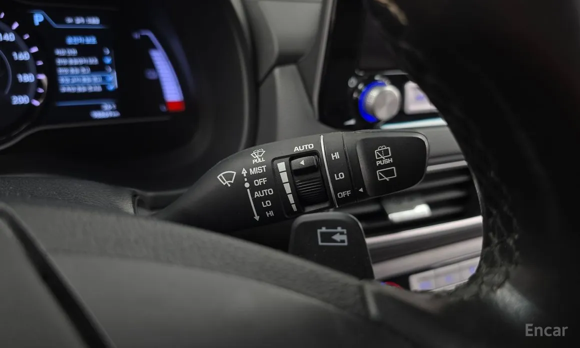 Фото 17 - Hyundai Kona