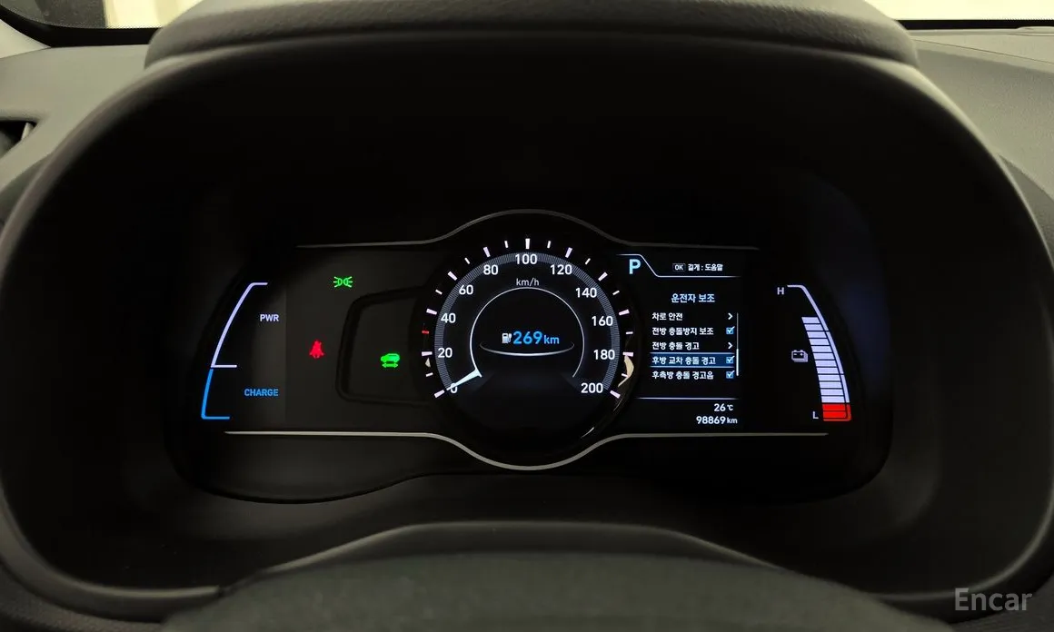 Фото 8 - Hyundai Kona