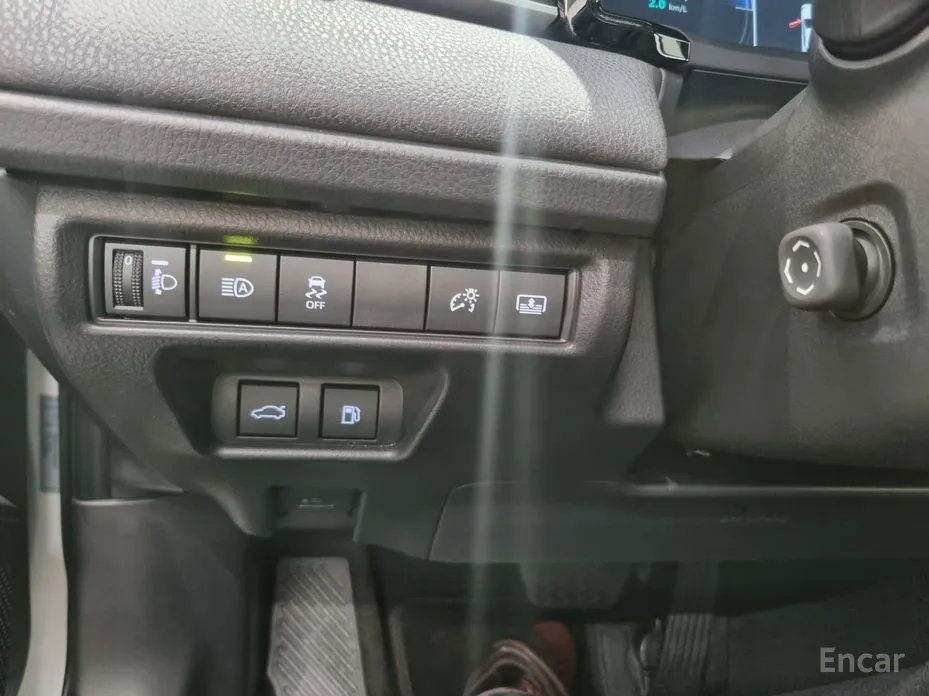 Фото 18 - Toyota Camry