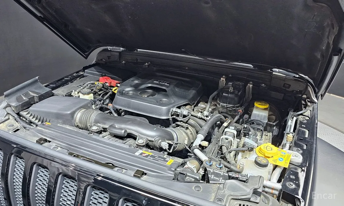 Фото 6 - Jeep Wrangler