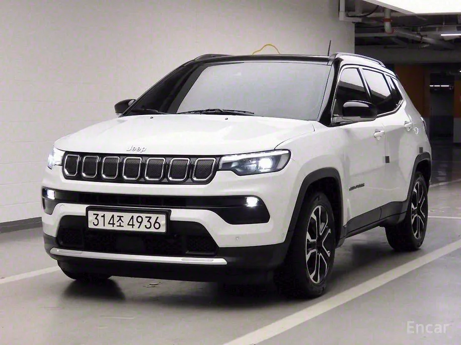 Фото 2 - Jeep Compass