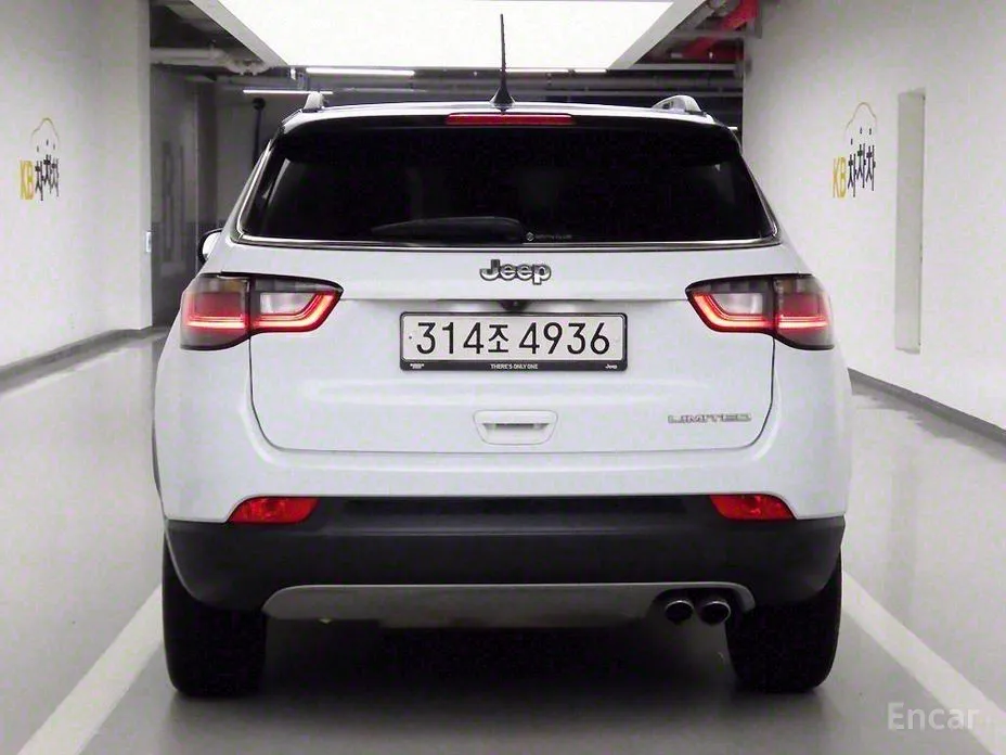 Фото 3 - Jeep Compass