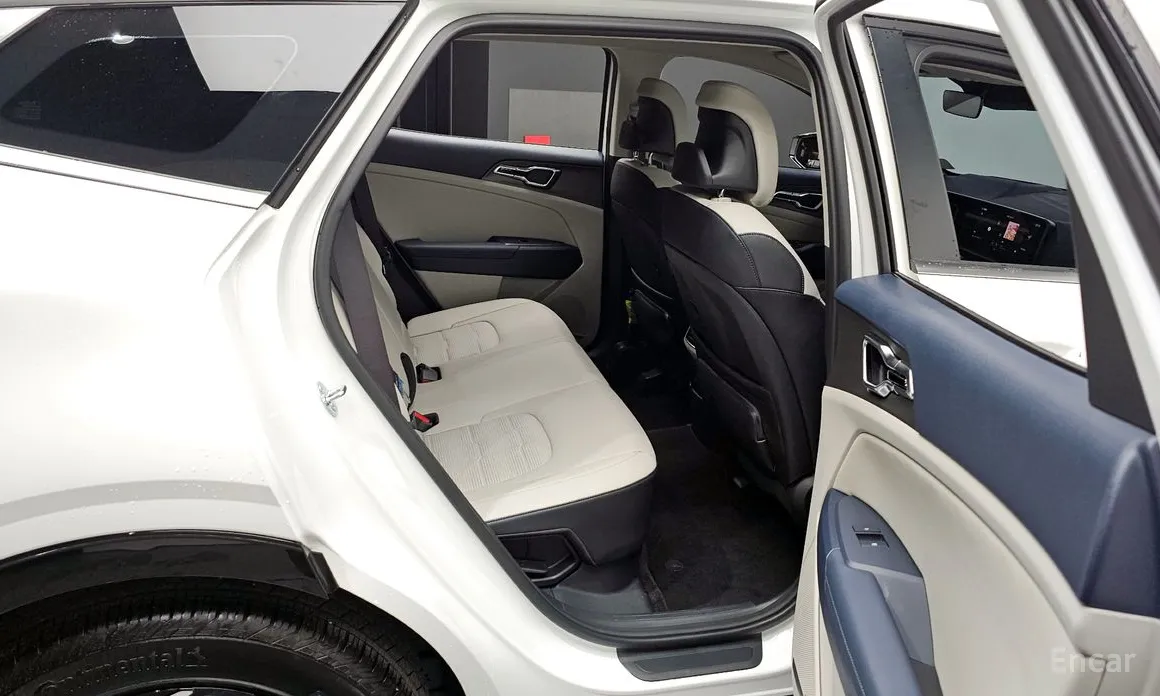 Фото 16 - Kia Sportage