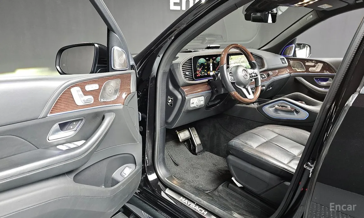 Фото 10 - Mercedes-Benz GLS-Class