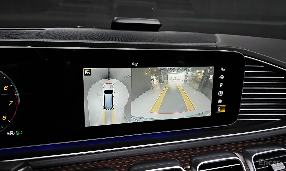 Фото 19 - Mercedes-Benz GLS-Class