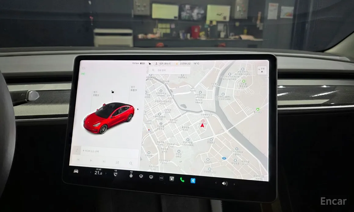 Фото 19 - Tesla Model 3