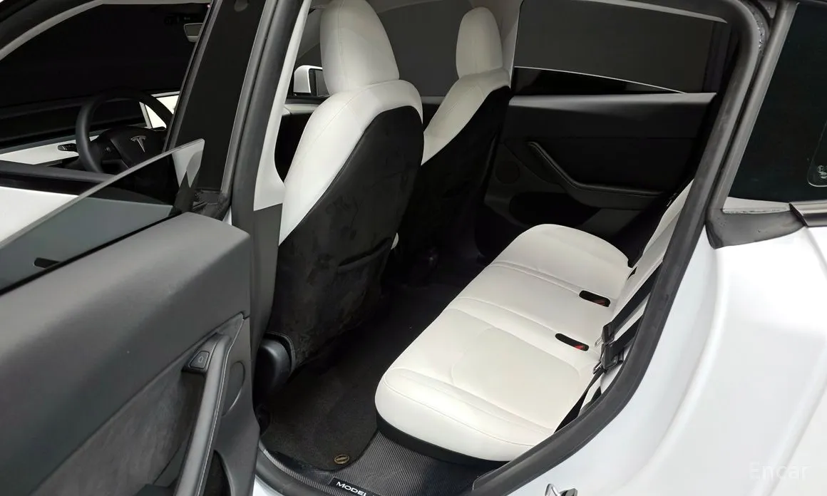 Фото 11 - Tesla Model Y