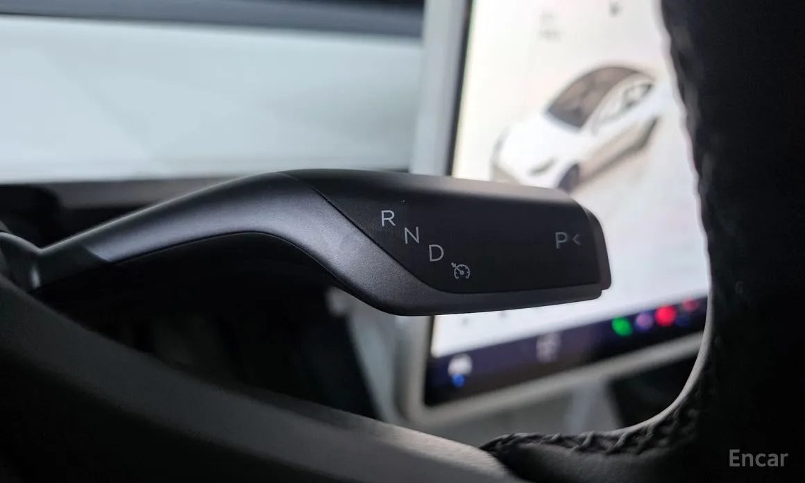 Фото 9 - Tesla Model Y