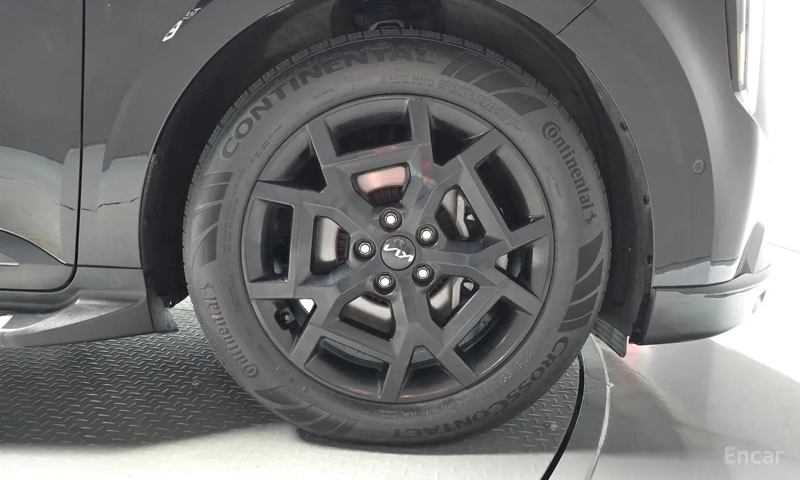 Фото 5 - Kia Carnival