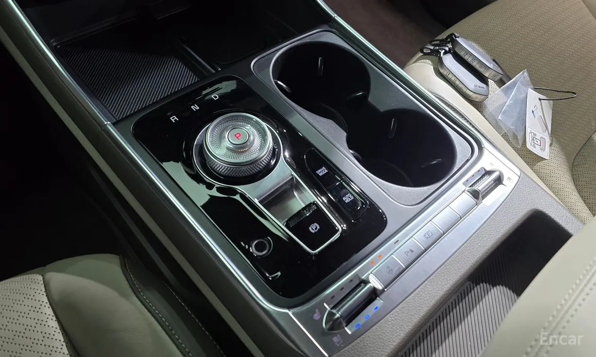 Фото 9 - Kia Carnival