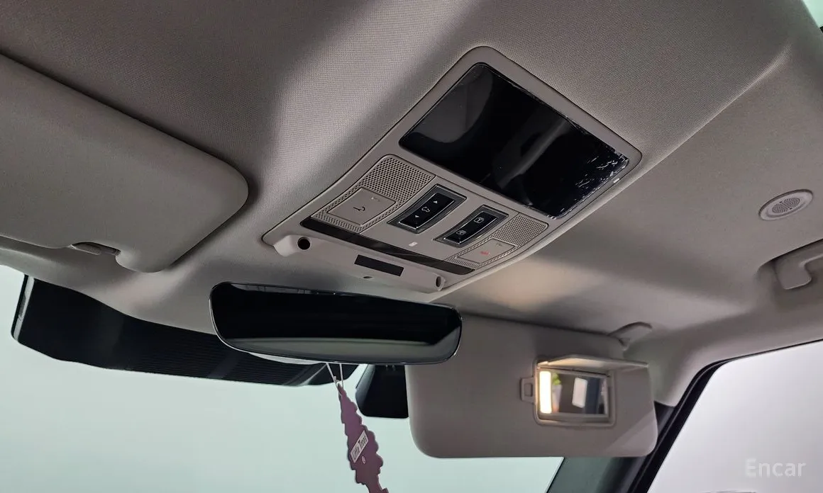 Фото 17 - Land Rover Defender