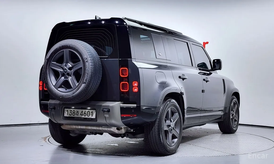 Фото 2 - Land Rover Defender