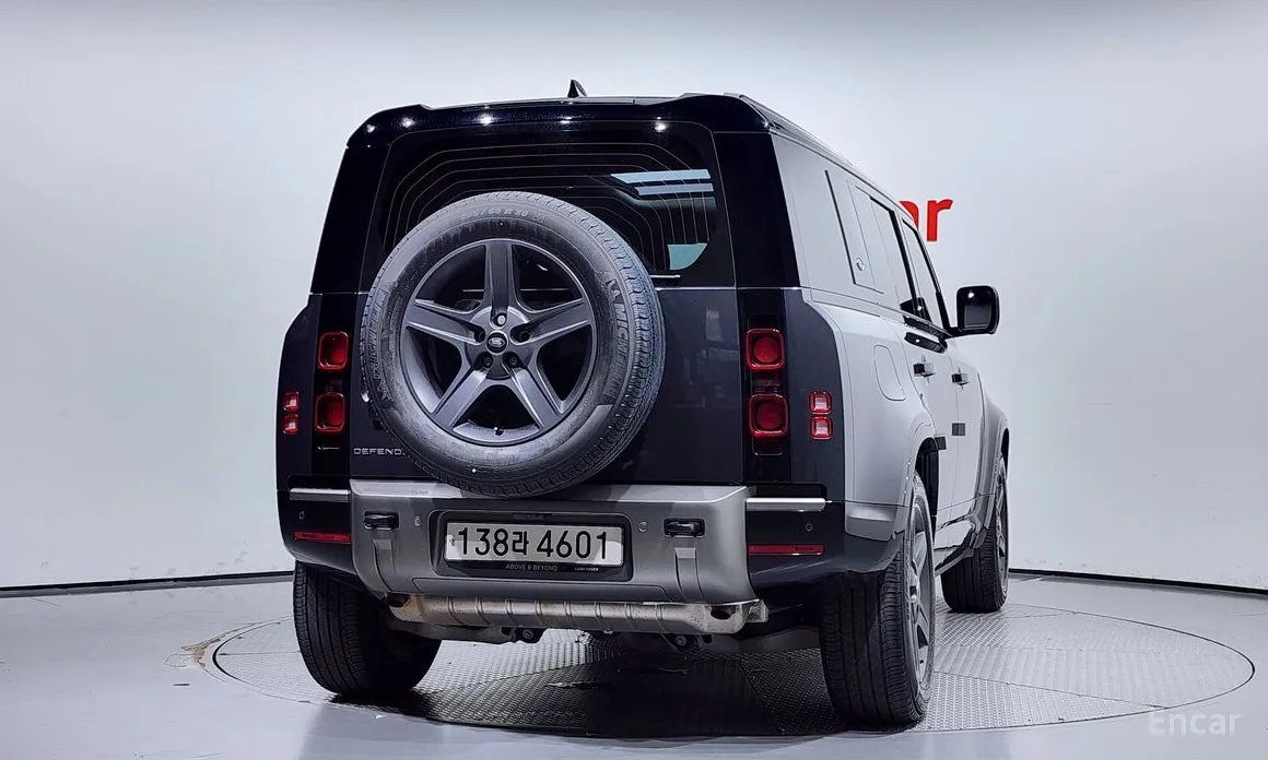 Фото 4 - Land Rover Defender