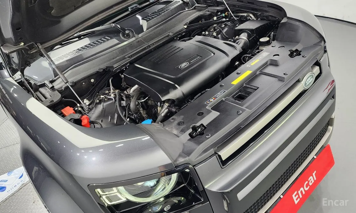 Фото 6 - Land Rover Defender