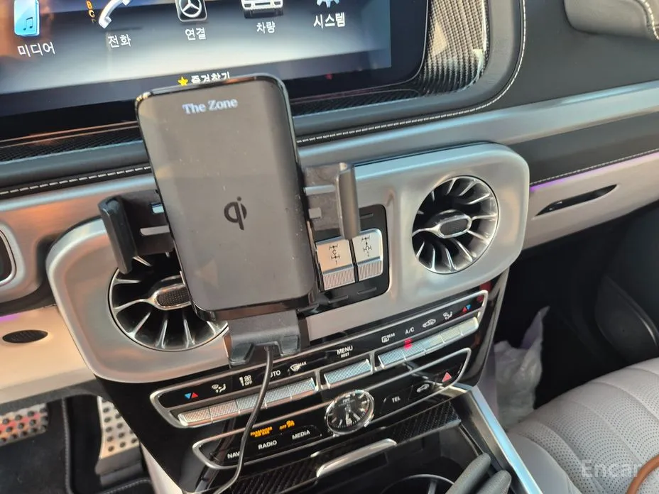 Фото 16 - Mercedes-Benz G-Class