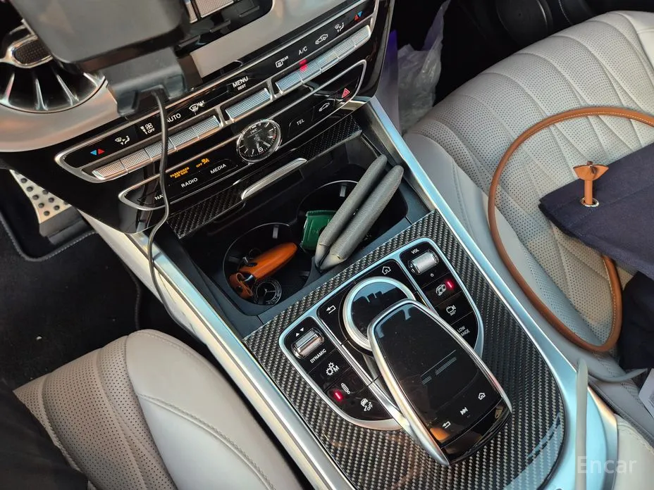 Фото 17 - Mercedes-Benz G-Class