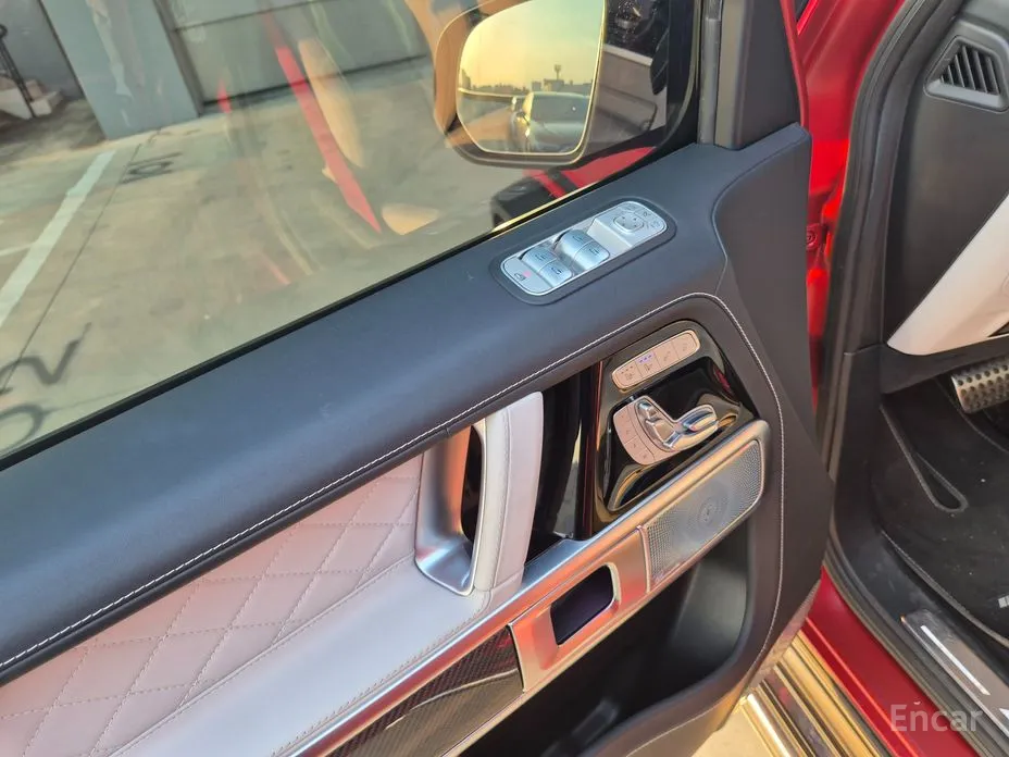 Фото 19 - Mercedes-Benz G-Class