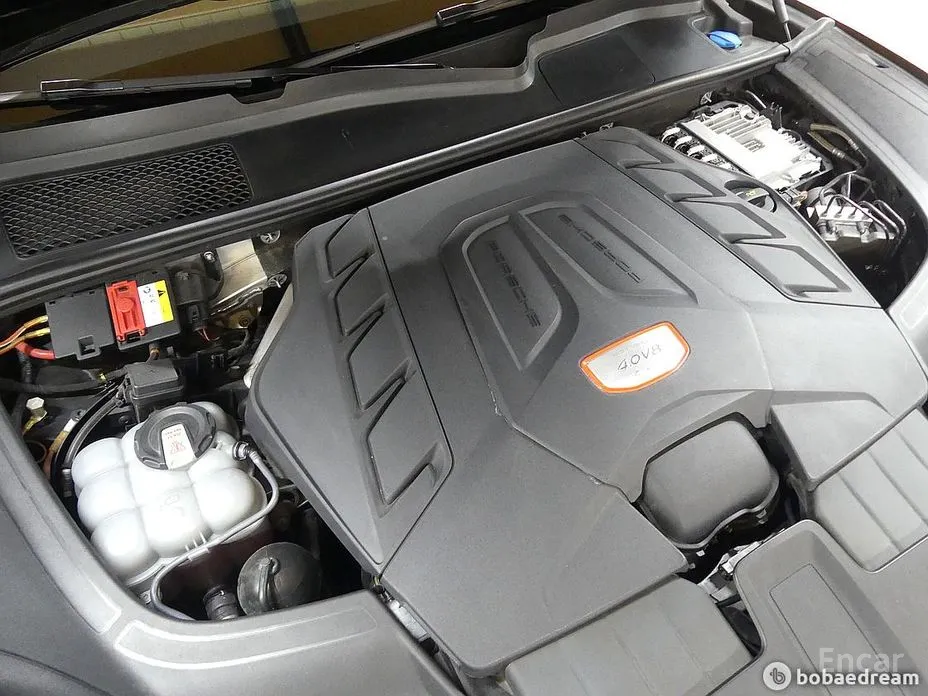 Фото 5 - Porsche Cayenne