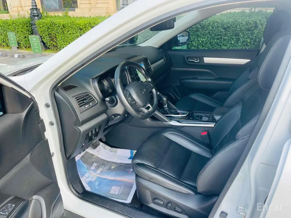 Фото 10 - Renault QM6