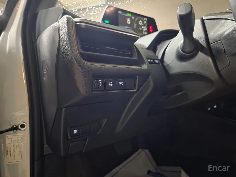 Фото 13 - Toyota Prius