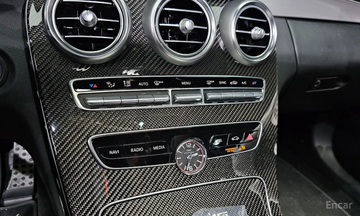 Фото 17 - Mercedes-Benz C-Class