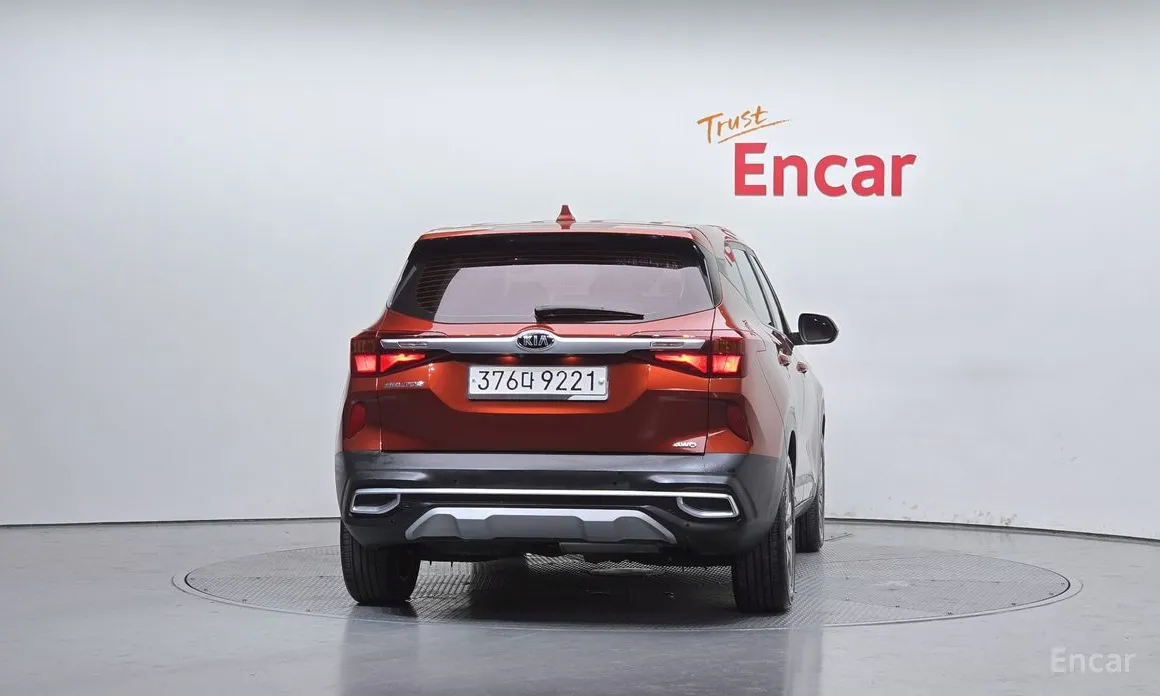 Фото 4 - Kia Seltos