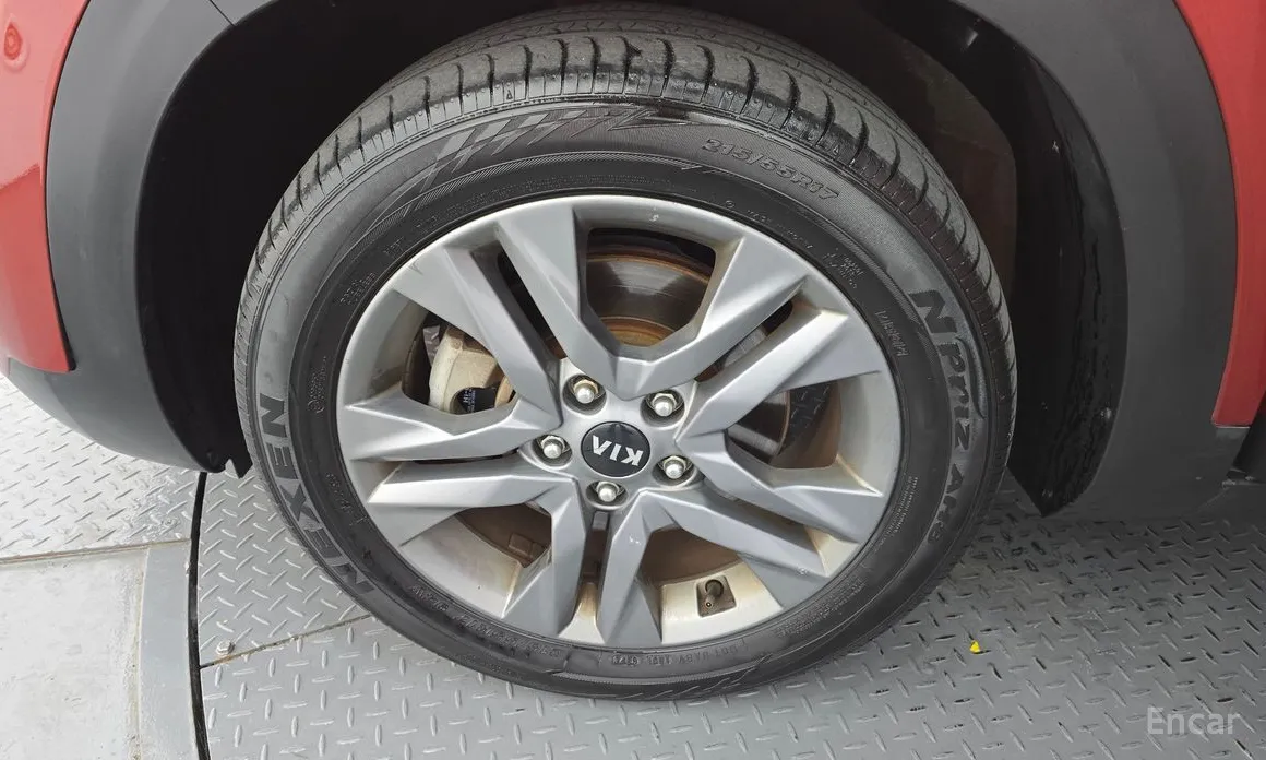 Фото 5 - Kia Seltos