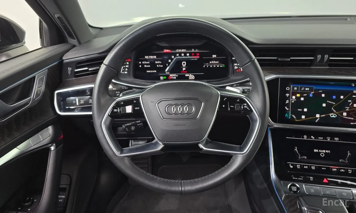 Фото 13 - Audi A6