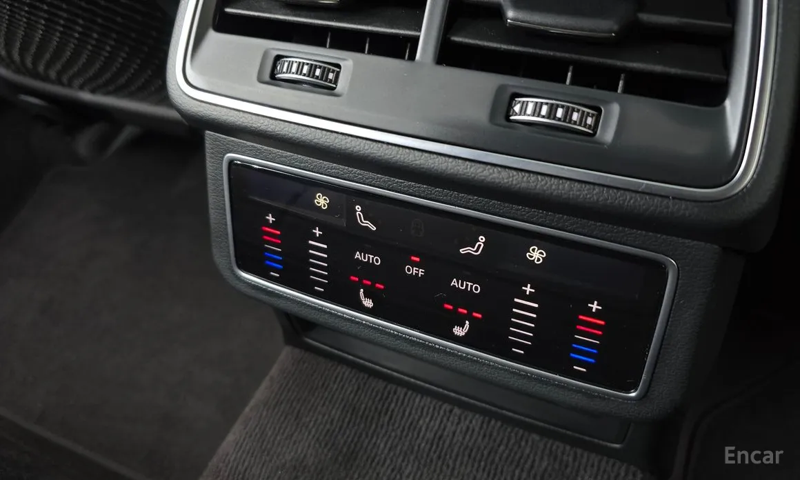 Фото 18 - Audi A6