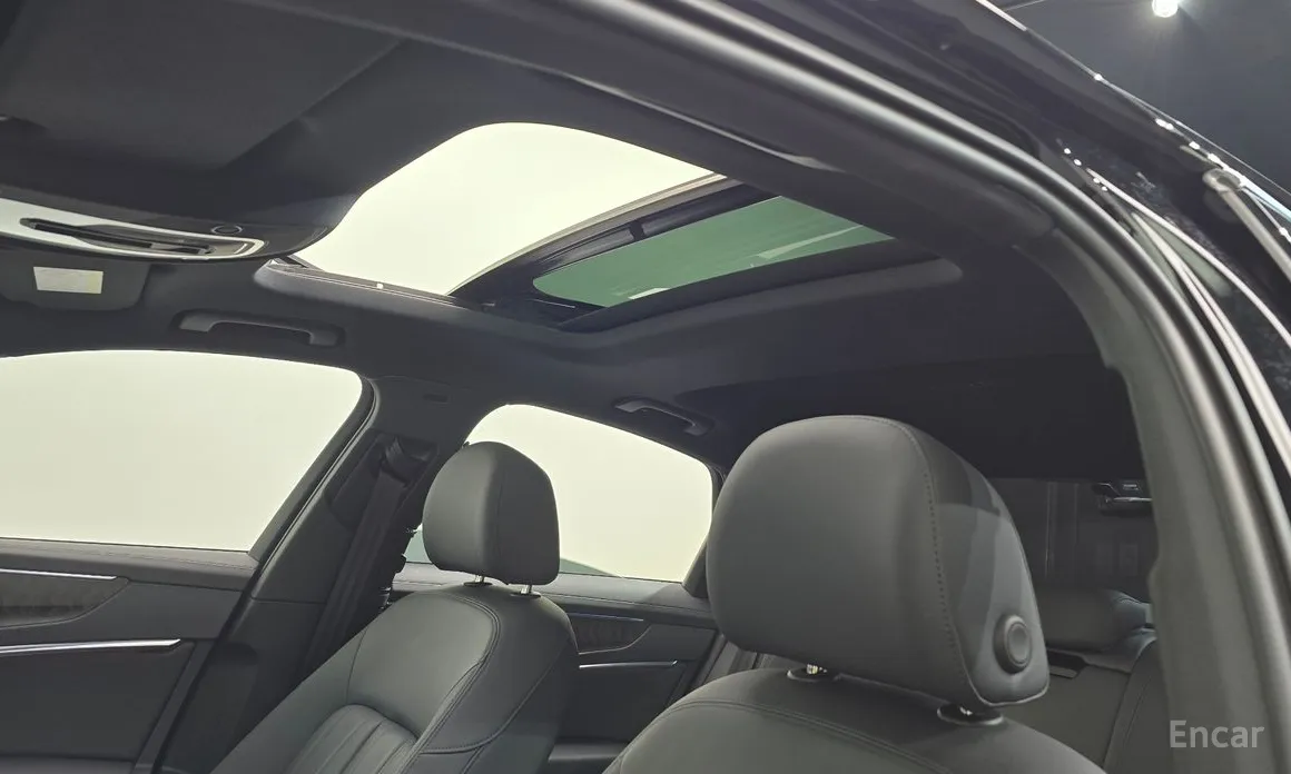 Фото 19 - Audi A6