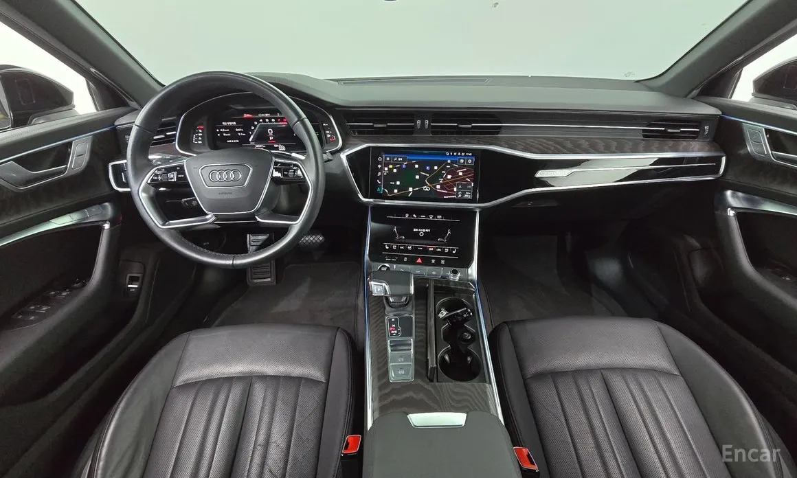 Фото 7 - Audi A6