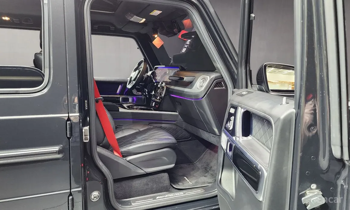 Фото 10 - Mercedes-Benz G-Class