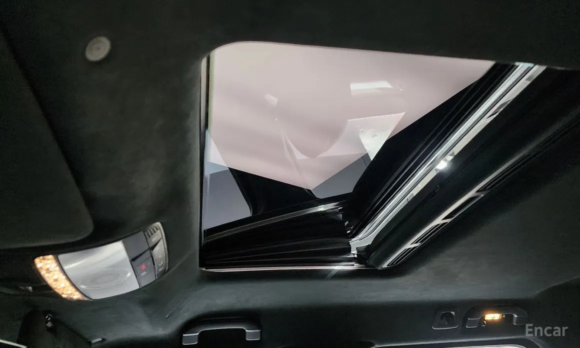 Фото 19 - Mercedes-Benz G-Class