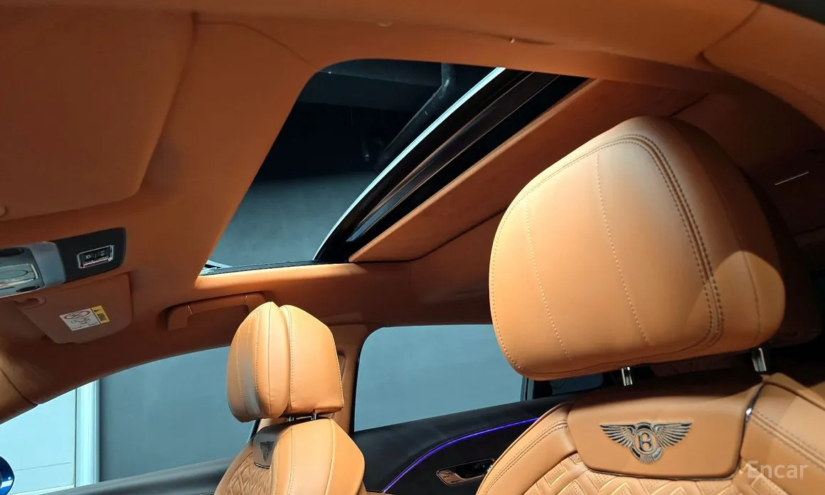 Фото 18 - Bentley Flying Spur