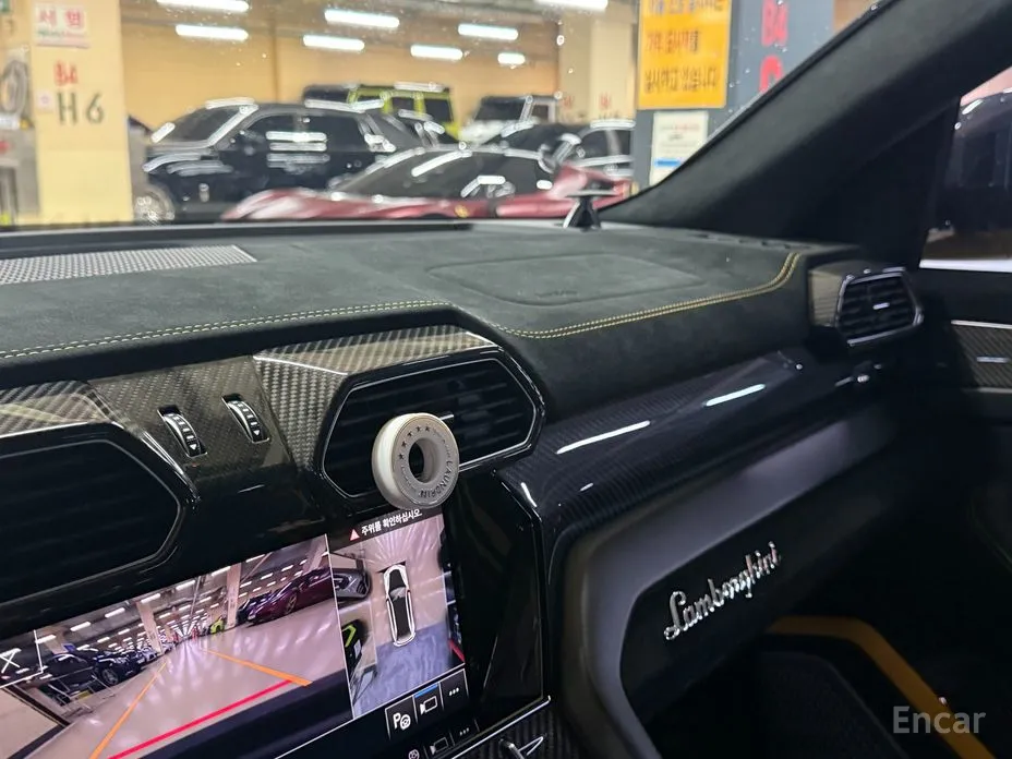 Фото 20 - Lamborghini Urus