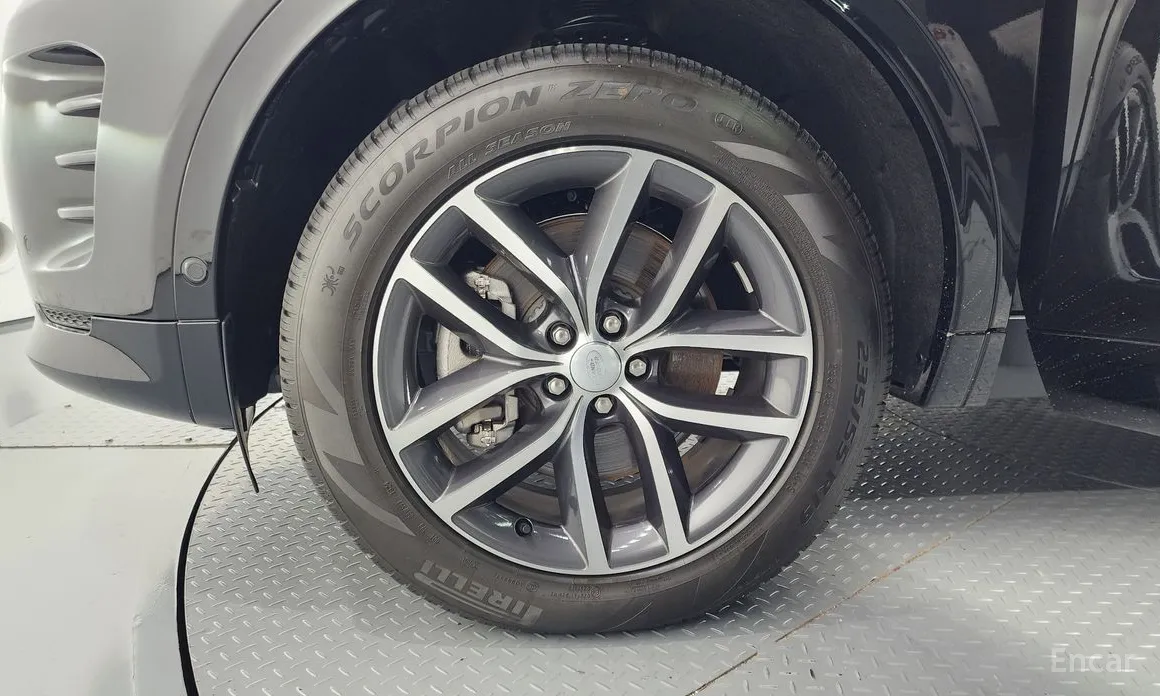 Фото 5 - Land Rover Discovery Sport