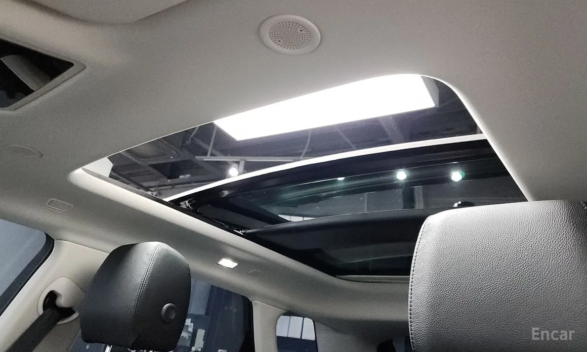 Фото 19 - Land Rover Range Rover Evoque