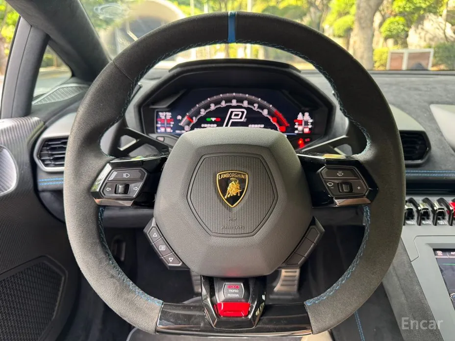 Фото 12 - Lamborghini Huracan