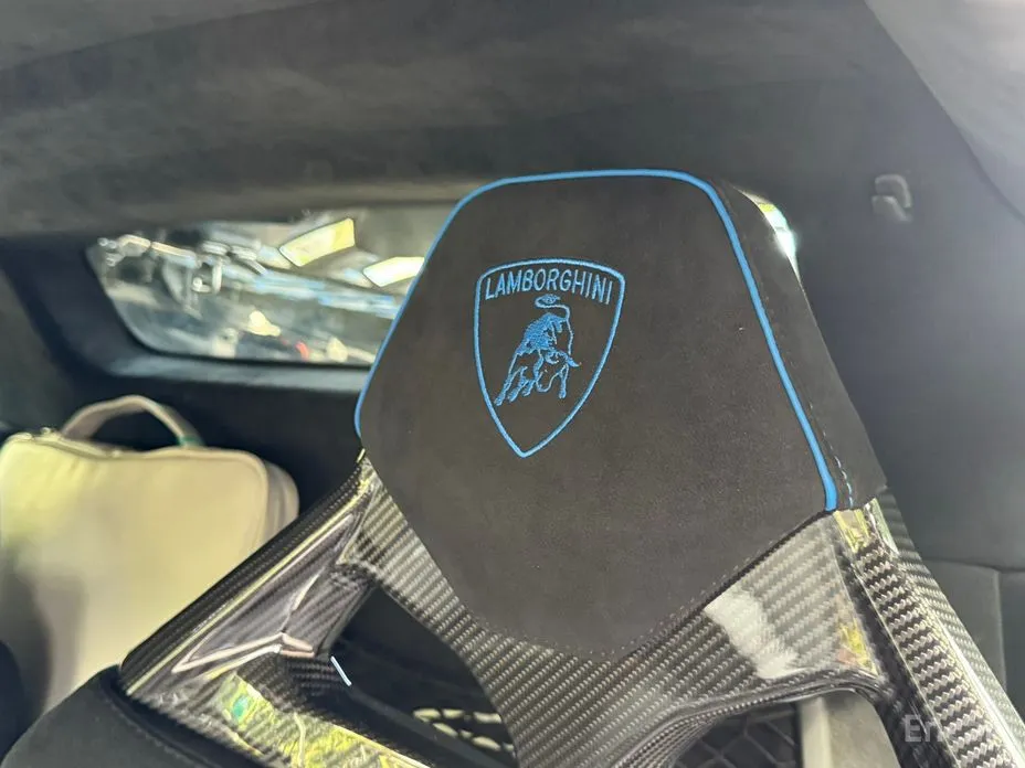 Фото 14 - Lamborghini Huracan