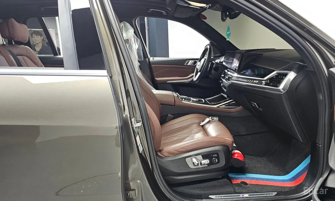 Фото 11 - BMW X7