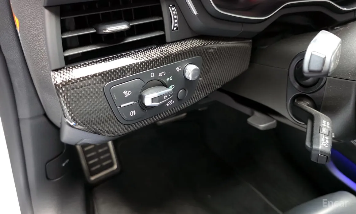 Фото 15 - Audi S5