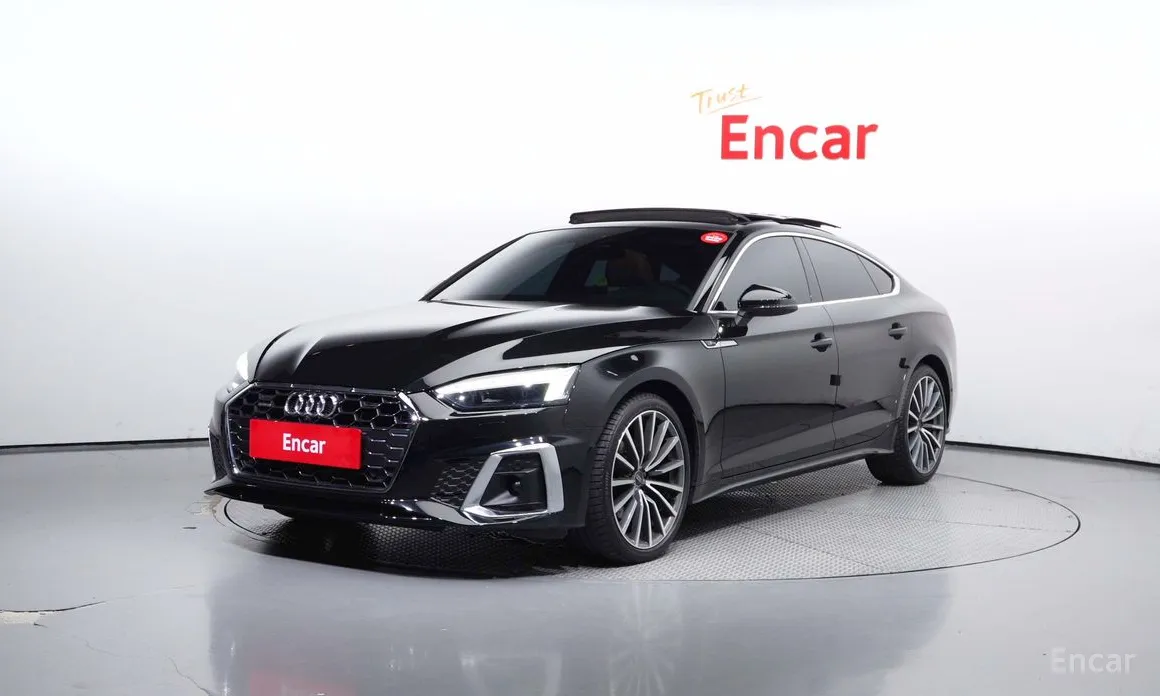 Фото 1 - Audi A5