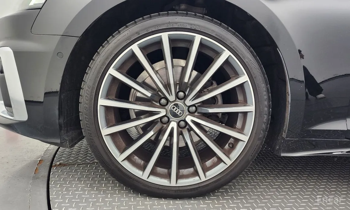 Фото 5 - Audi A5