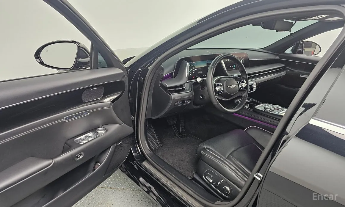 Фото 10 - Genesis G90