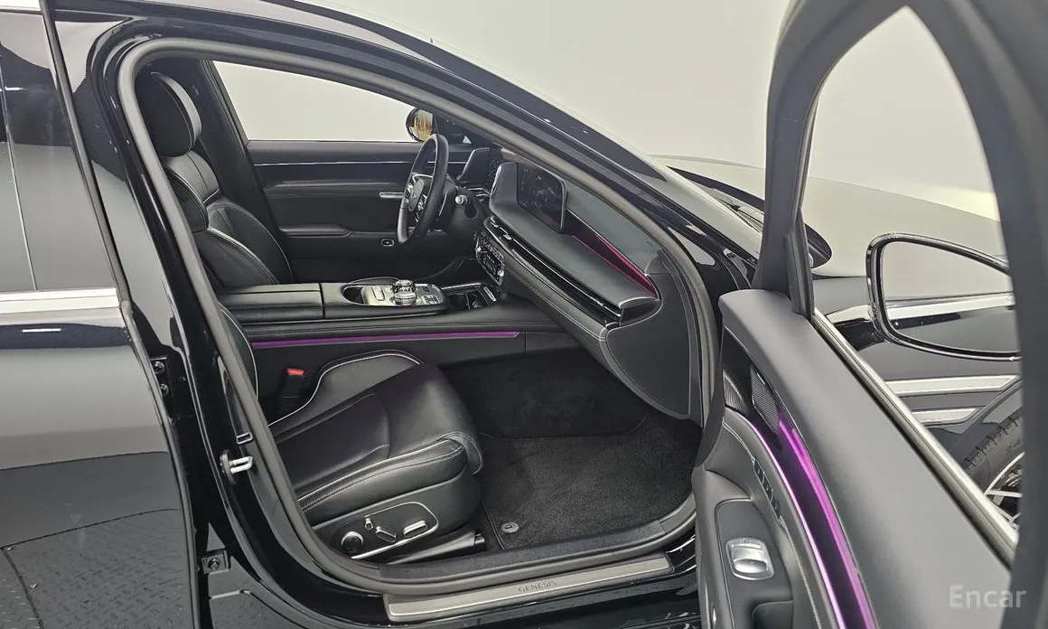 Фото 11 - Genesis G90